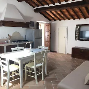 le-dame-del-borgo-sassetta.it-tuscanyhotel.com/