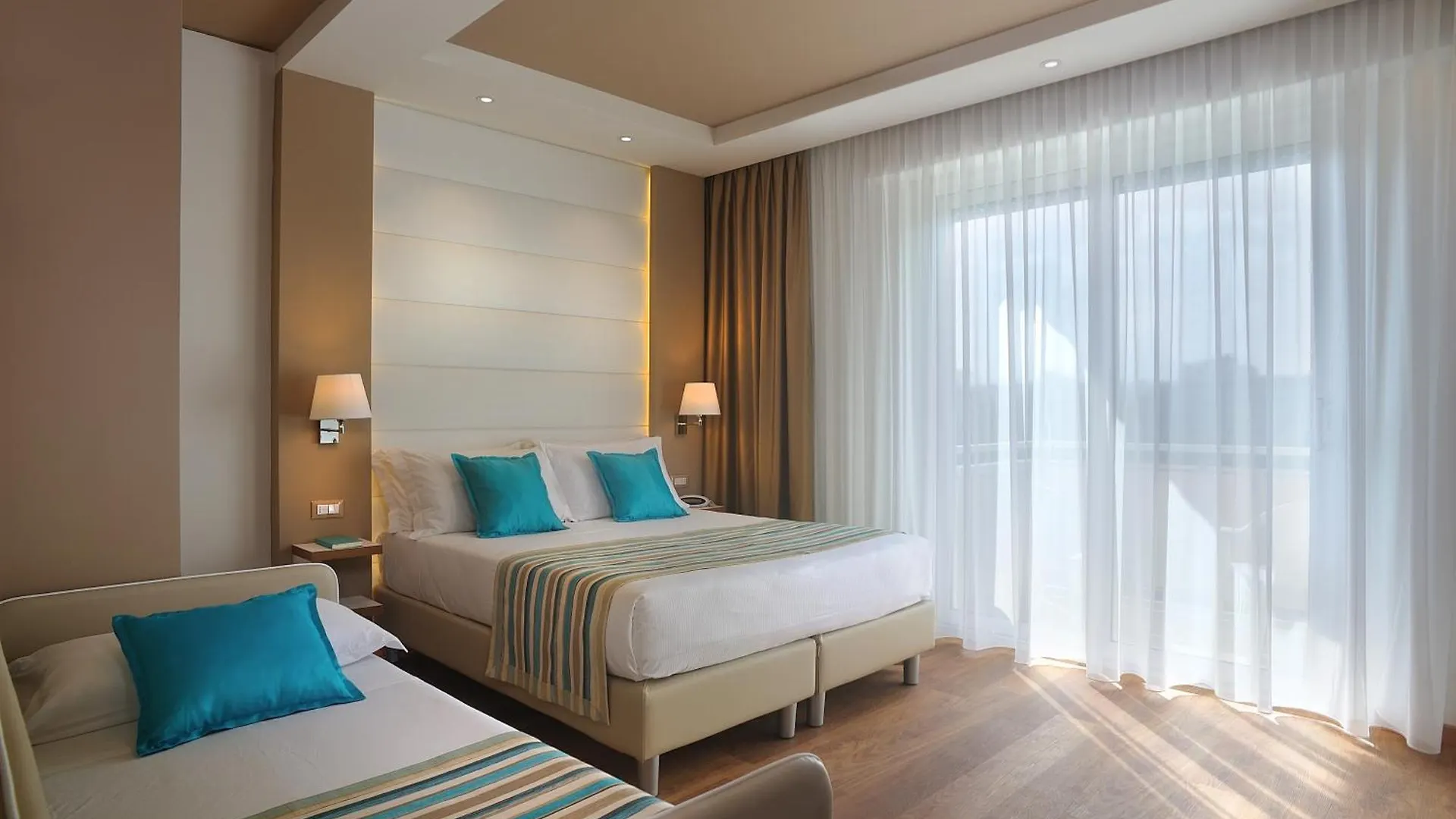 Hotel Concord Riccione 4*,  Italy